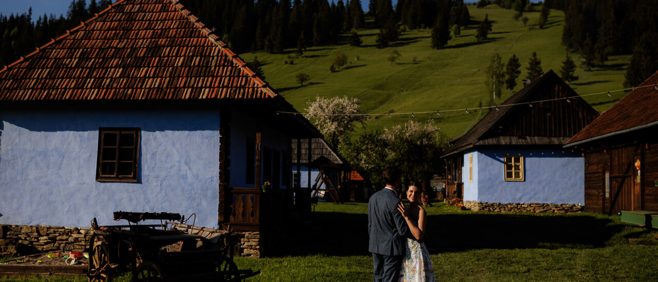Wedding in Gyímes – Skanzen | Amanda & Áron’s Transylvanian Wedding