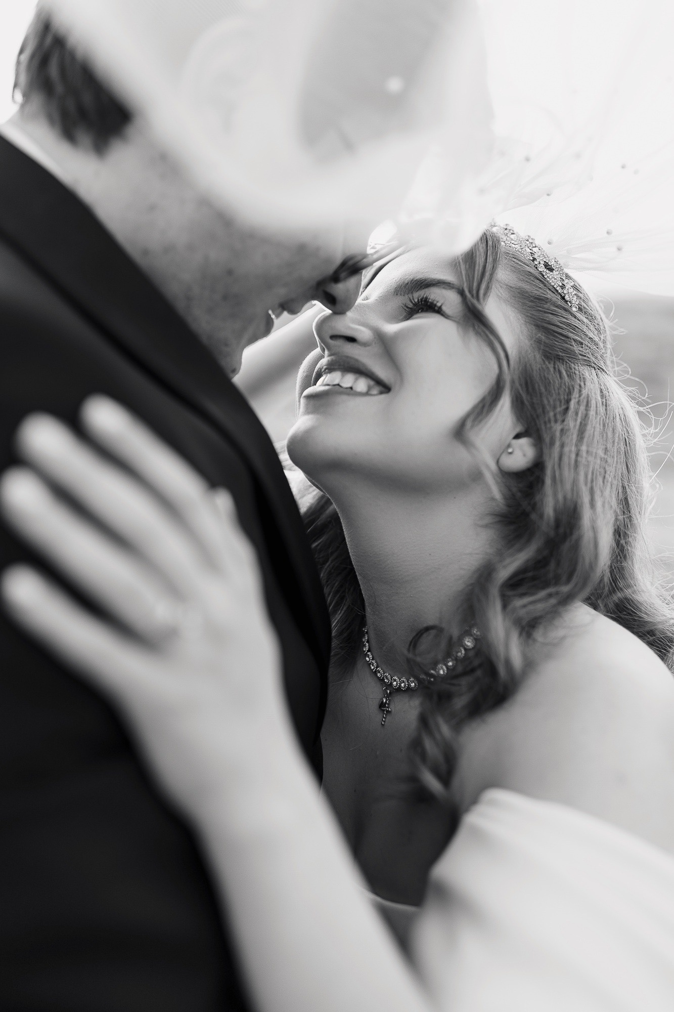 Cum să alegi fotograful și videograful potrivit pentru nunta voastră