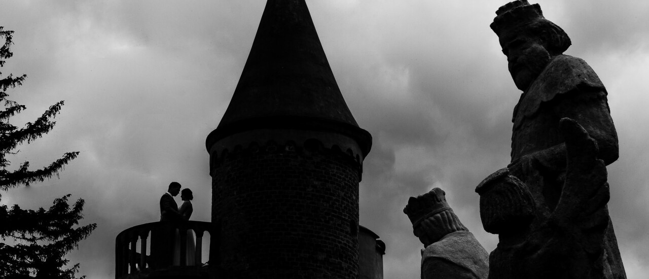 Esküvői kreatív fotózás Budapesthez közel, a Bory-várnál - Székesfehérvár