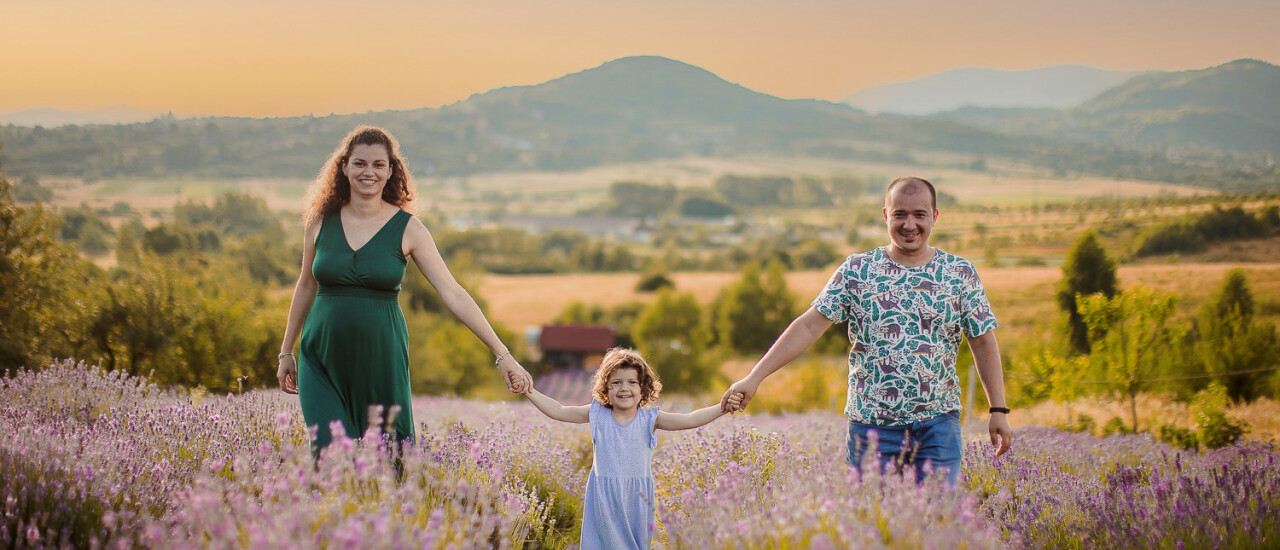 Családi idill a levendulásban - Sedință foto în lanul de lavandă - Lavanda Oaș
